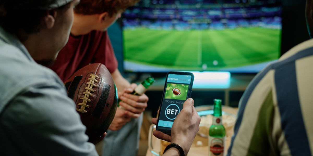 Diferencias entre la App Móvil y Otras Plataformas Diferencias entre la App Móvil y Otras Plataformas